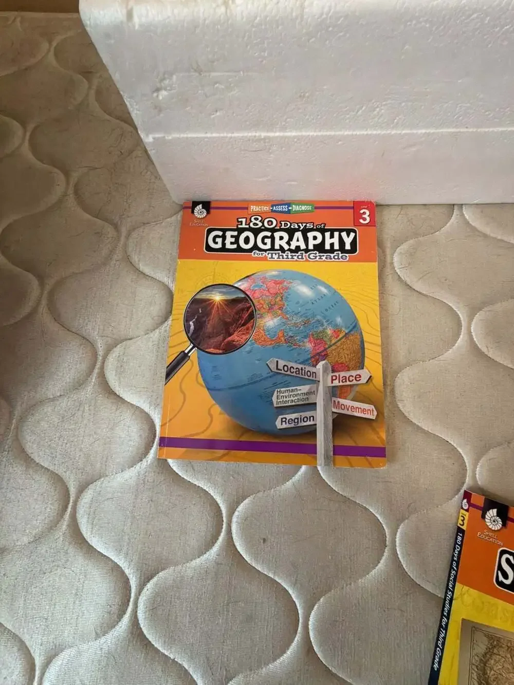 Shell Education set shell